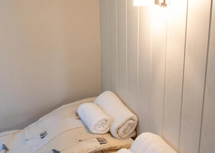 Kosuello Vendeghaz *